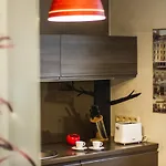 Quiet 74M2 3 Room Apartment Near Laisves Aleja *