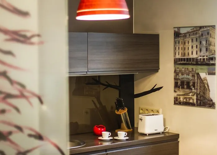 Quiet 74M2 3 Room Apartment Near Laisves Aleja *