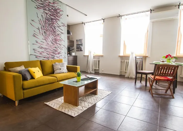 Quiet 74M2 3 Room Apartment Near Laisves Aleja Kaunas